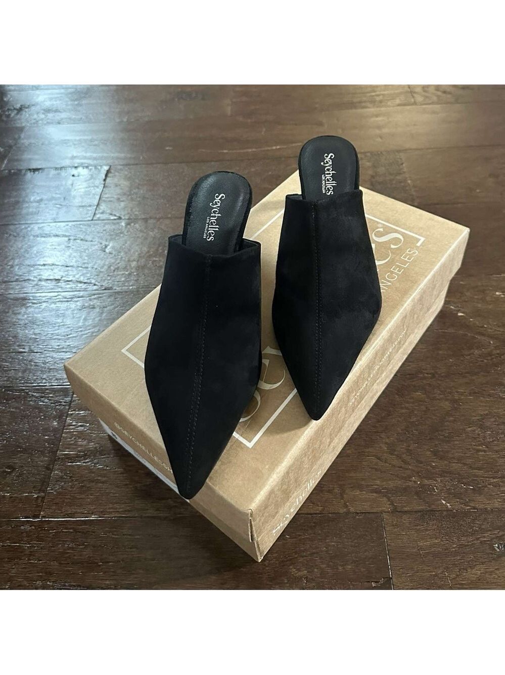 SEYCHELLES-Obsession Mule-black suede-7.5-brand new - Picture 5 of 11